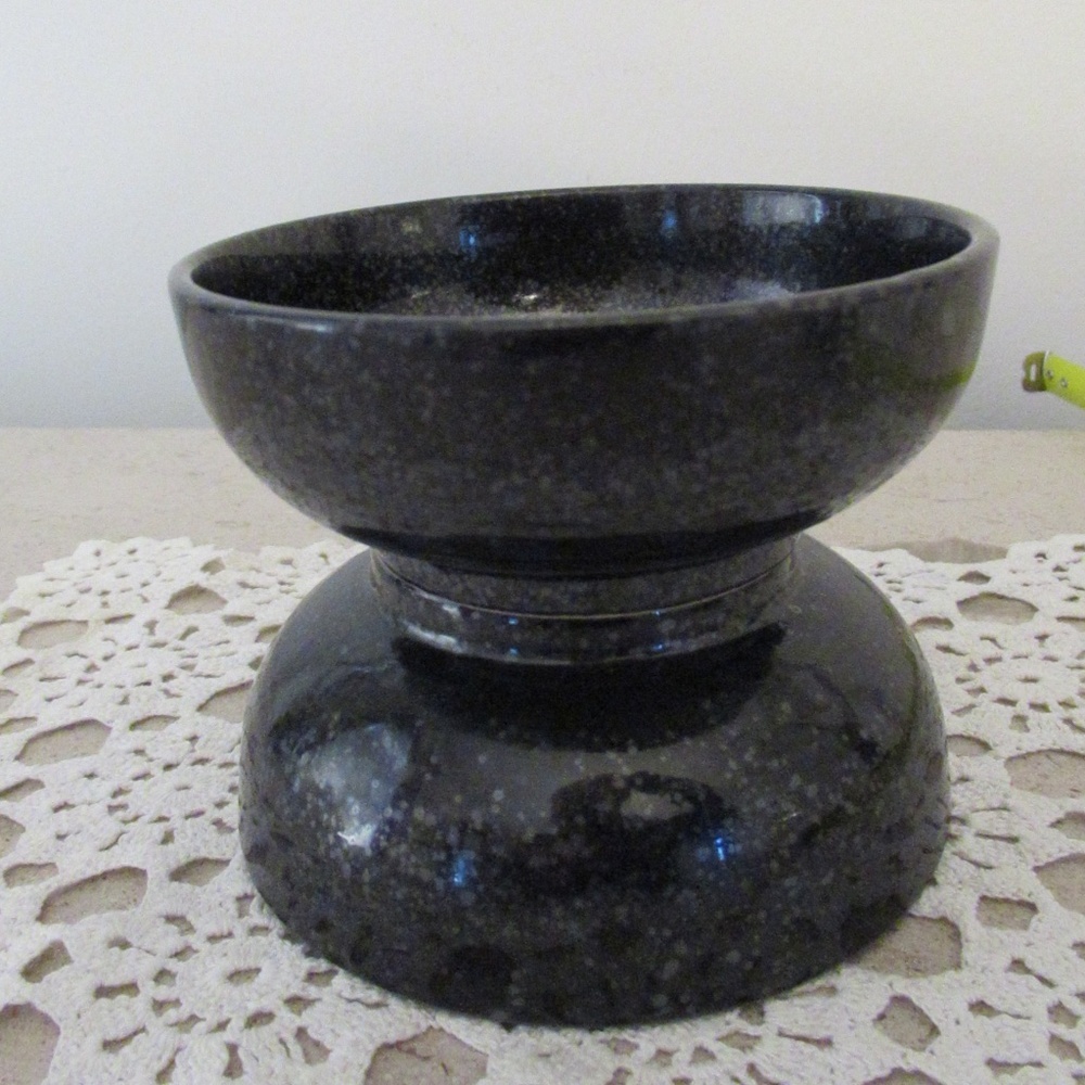 Japanese Dark Glaze Tea Ceremony Bowls